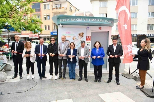Altıeyl&uuml;l&rsquo;de bebek bakım ve emzirme kabinleri a&ccedil;ıldı
