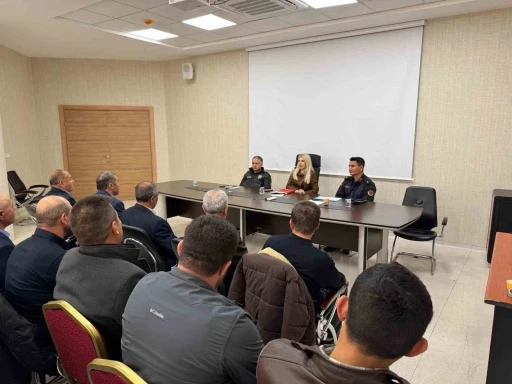 Altıntaş&rsquo;ta muhtarlar toplantısı ger&ccedil;ekleştirildi
