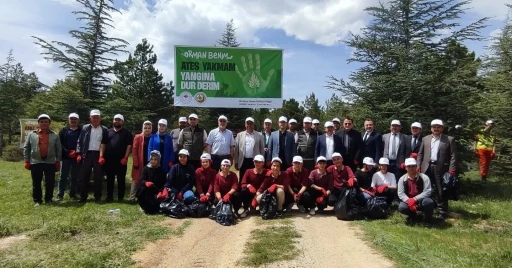 Altıntaş’ta &quot;Orman Benim&quot; kampanyası
