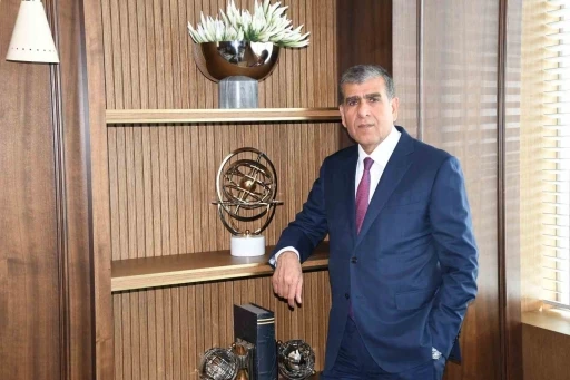 Altunkaya: "Savaş b&ouml;lge ekonomisine b&uuml;y&uuml;k darbe vurdu"
