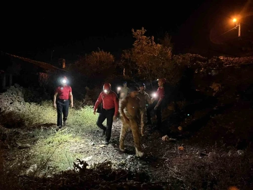 Alzheimer hastası kadın her yerde aranıyor
