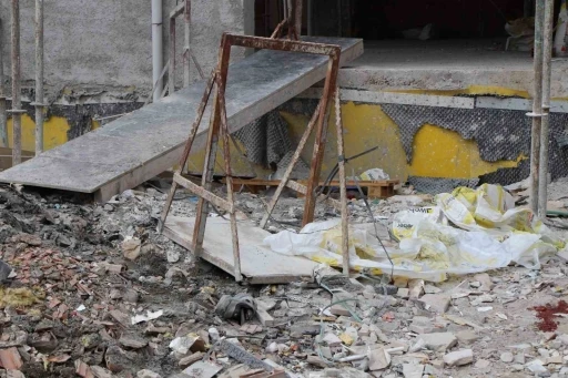 Amasya&rsquo;da inşaattan d&uuml;şen iş&ccedil;i hayatını kaybetti

