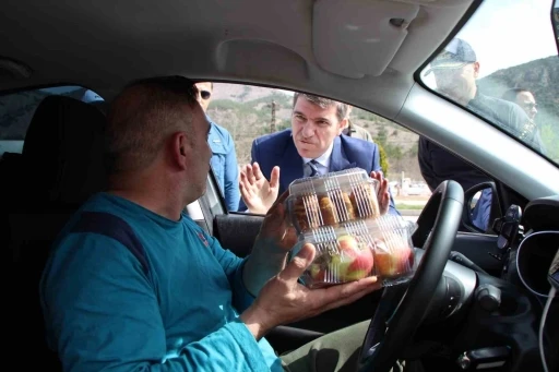 Amasya Valisi’nin sürücülerden tebessüm ettiren isteği: &quot;Kısa bir molacık verin&quot;
