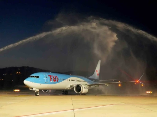 Amsterdam’dan Gazipaşa-Alanya Havalimanı’na ilk uçuş gerçekleştirildi
