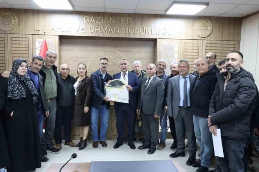 &rsquo;Ana Arı Yetiştiriciliği&rsquo; kursunu başarıyla bitiren kursiyerlere sertifika
