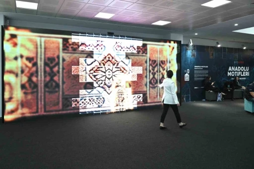 Anadolu motiflerini yapay zeka ile buluşturan sergi HOMETEX’te
