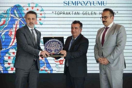 Anadolu&rsquo;nun seramik k&uuml;lt&uuml;r&uuml; Bursa&rsquo;da konuşuldu
