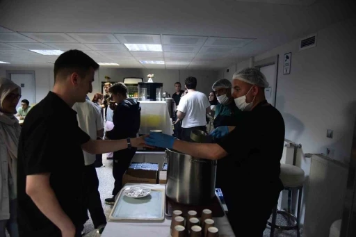 Anadolu &Uuml;niversitesinden final haftasında &ouml;ğrencilere sıcak destek
