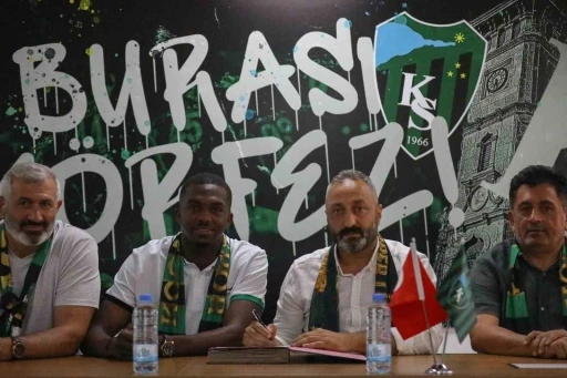 Anfernee Jamal Dijksteel resmen Kocaelispor’da
