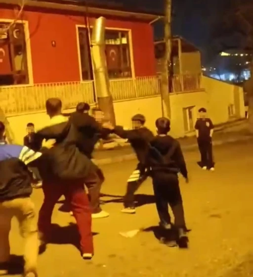 Ankara&rsquo;da bir &ccedil;ocuğu darp eden 2 &ccedil;ocuk tutuklandı
