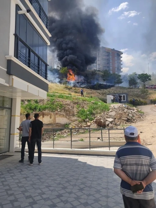 Ankara’da bir parkın 2 çocuk tarafından yakıldığı iddia edildi
