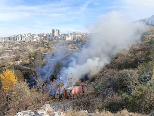 Ankara’da çöp yangını kontrol altına alındı
