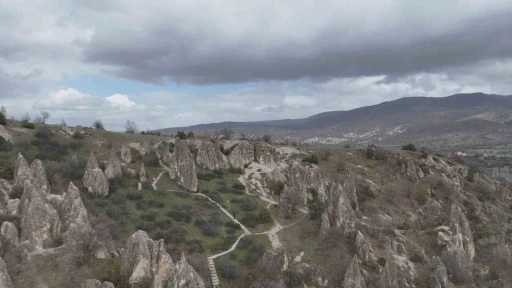 Ankara&rsquo;da Kapadokya&rsquo;yı andıran doğa harikası: Abacı Peribacaları
