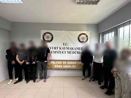 Ankara&rsquo;da narkotik operasyonunda 9 ş&uuml;pheli g&ouml;zaltına alındı
