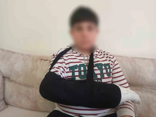 Ankara&rsquo;da ortaokul &ouml;ğrencisi, kendisinden 3 yaş k&uuml;&ccedil;&uuml;k &ouml;ğrencinin parmağını kırdı
