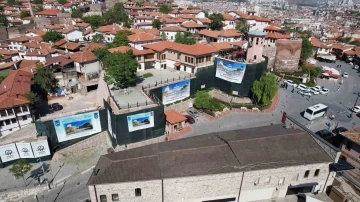 Ankara Kalesi restorasyon çalışmaları havadan görüntülendi
