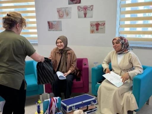 Anne adayları geleceğe hazırlanıyor
