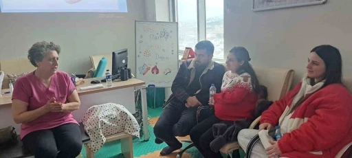 Anne adaylarına yönelik önemli eğitim düzenleniyor
