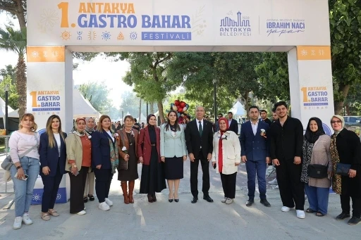 Antakya gastro bahar festivalinin a&ccedil;ılışı ger&ccedil;ekleştirildi
