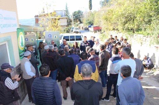 Antalya B&uuml;y&uuml;kşehir Belediyesi orman yangınlarıyla m&uuml;cadelesini s&uuml;rd&uuml;r&uuml;yor
