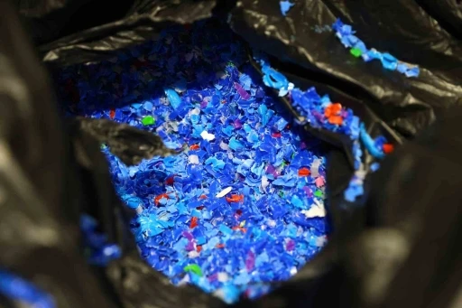 Antalya Büyükşehir plastik kapakları geri dönüştürüyor
