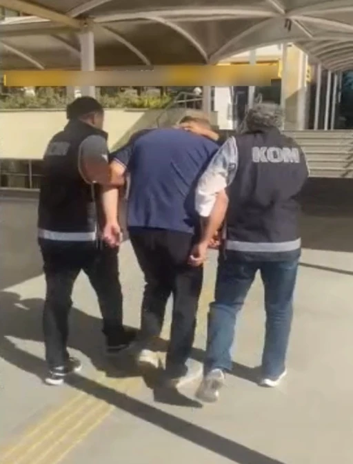 Antalya’da 24 yıl 22 ay kesinleşmiş hapis cezasıyla aranan şahıs yakalandı
