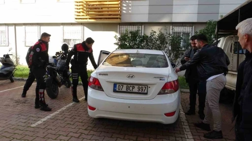 Antalya&rsquo;da ağabey cinayetine 2 tutuklama
