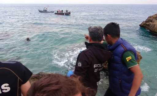 Antalya&rsquo;da boğularak hayatını kaybeden gencin kimliği parmak izinden belirlendi
