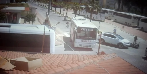 Antalya&rsquo;da g&ouml;z g&ouml;re g&ouml;re kaza kameraya yansıdı

