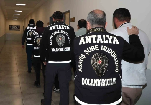 Antalya&rsquo;da milyonluk dolandırıcılık operasyonu
