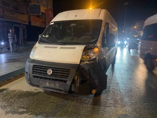 Antalya’da minibüsün çarptığı çocuk hayatını kaybetti
