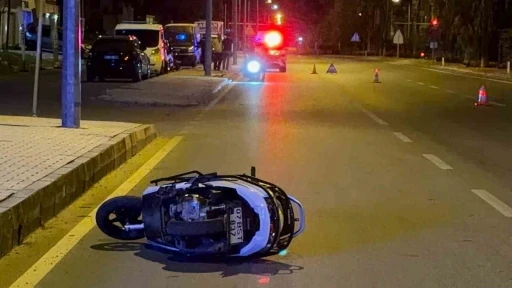 Antalya&rsquo;da motosiklet kazası: 1 &ouml;l&uuml;, 1 ağır yaralı
