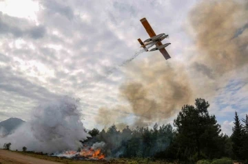 Antalya’da nefes kesen orman yangını tatbikatına 2 sikorsky helikopter ve 3 uçak destek verdi
