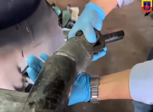 Antalya&rsquo;da otomobilin şaftına gizlenmiş 17 kilogram metamfetamin ele ge&ccedil;irildi
