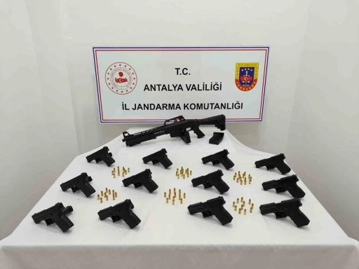 Antalya’da ruhsatsız silah operasyonu: 1 kişi tutuklandı
