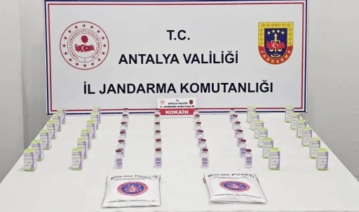 Antalya&rsquo;da uyuşturucu operasyonu: 1 kilo 200 gram kokain ele ge&ccedil;irildi

