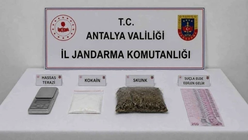 Antalya&rsquo;da uyuşturucu operasyonunda 1 ş&uuml;pheliye işlem
