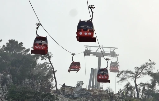 Antalya&rsquo;daki teleferik kazası davasında savcı m&uuml;talaasını a&ccedil;ıkladı: 7 sanığa mahkumiyet, Kocag&ouml;z&rsquo;e beraat talebi
