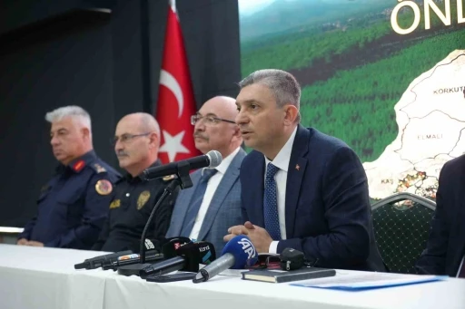 Antalya&rsquo;dan orman yangınlarına karşı yeni model: Riskli alan ve d&ouml;neme &ouml;zel "acil kod" sistemi
