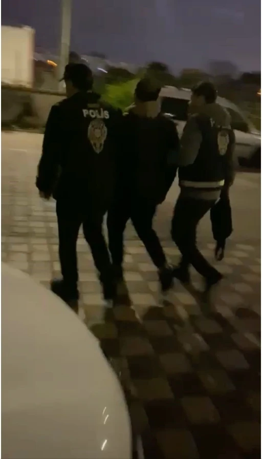 Antalya merkezli yasa dışı bahis operasyonunda 25 g&ouml;zaltı
