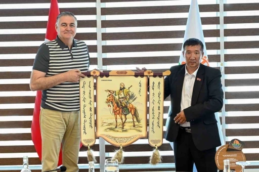 Antalya OSB’de Moğolistan ile ticaret köprüsü genişliyor
