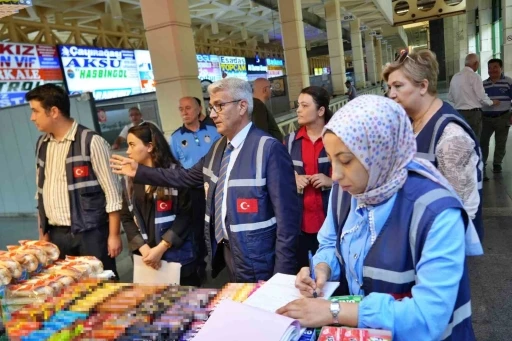 Antalya otogarında bayram &ouml;ncesi bilet ve fiyat etiketi denetimi
