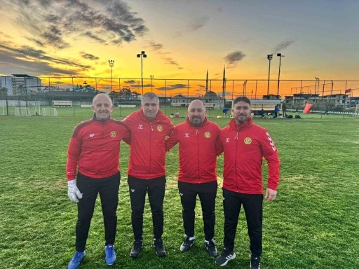 Antren&ouml;r&uuml; Akg&uuml;n, Antalya kampını değerlendirdi
