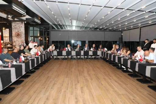 AOSB Başkanı Sütcü:&quot; Bölgemizde geniş bir hizmet yelpazesi sunuyoruz&quot;

