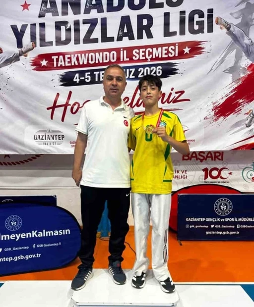 Arabanlı Taekwondocu b&ouml;lge şampiyonu Ahmet &Ouml;zt&uuml;rk Gaziantep&rsquo;i temsil edecek
