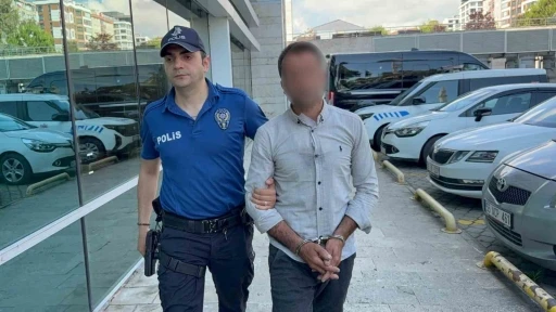 Ara&ccedil; tamirinde fazla para kavgasında m&uuml;şterisini yaktı
