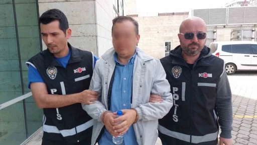 Aracın zulasında 17 tabancayla yakalanan şahıs adliyeye sevk edildi
