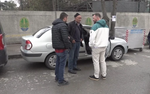 Aracını park ettiği sokağı unuttu, polise &rsquo;Otomobilim &ccedil;alındı&rsquo; ihbarı yaptı
