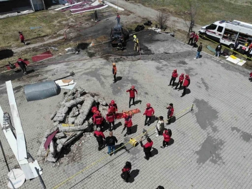 Ardahan Üniversitesi’nde gerçeğini aratmayan tatbikat
