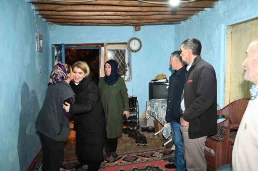 Arguvan&rsquo;da siyasetin sıcak y&uuml;z&uuml;
